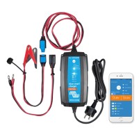Blue Smart IP65 Charger 12/7 + DC connector